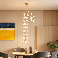 Lustre suspendu LED en forme de boule de fleurs, lampe florale LED pour projets résidentiels et commerciaux