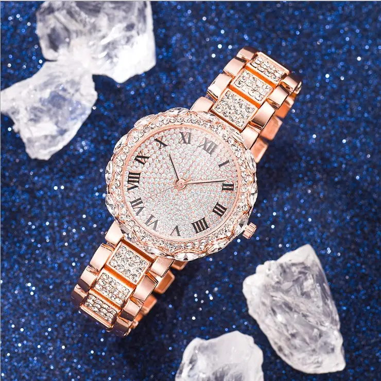 Nieuwe Aankomst Gouden Horloge Dames Volledige Diamond Dial Stalen Band Westerse Stijl Klassieke Quartz Armband