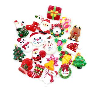 Accesorios Navideños de Resina con Diseños Coreanos Kawaii, Manualidades Navideñas DIY - Product Image 1