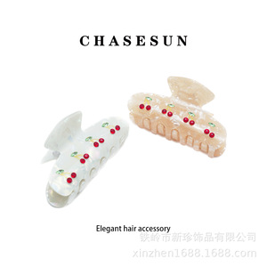 Jolie pince à cheveux cerise en acrylique blanc pour filles, usage quotidien - Product Image 2
