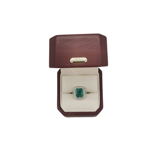 Boîte à anneaux en velours avec logo personnalisé, étui de luxe pour pendentif de bijoux, fabricant d'emballages en velours pour collier - Product Image 6