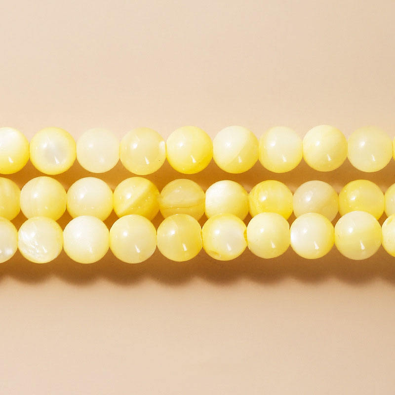 สีเหลือง