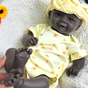 Realistische 17 Zoll schwarze Haut Baby Girl <span class=keywords><strong>Dolls</strong></span> Custom ized <span class=keywords><strong>Black</strong></span> Reborn Baby <span class=keywords><strong>Dolls</strong></span> Schwarzes Mädchen Silikon puppe - Product Image 6