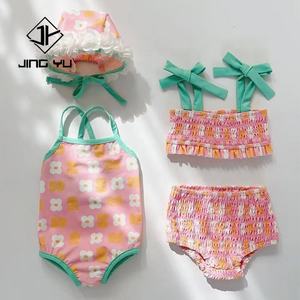Vente en gros de maillots de bain imperméables pour bébés filles, mignons, à motifs de dessins animés, durables, recyclés, avec tissu froissé en organza - Product Image 4
