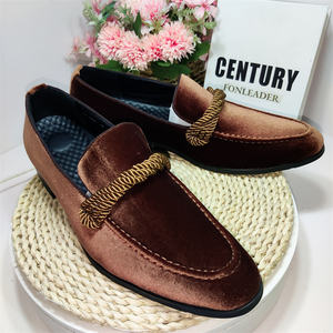 Chaussures habillées en <span class=keywords><strong>daim</strong></span> synthétique taille 46 47 48, mocassins de <span class=keywords><strong>luxe</strong></span> pour hommes, style tendance de qualité, chaussures habillées durables à enfiler pour hommes - Product Image 1