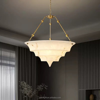 Lampe suspendue en résine imitation albâtre avec cadre en fer doré de luxe, lampe suspendue à plusieurs niveaux LED pour restaurant, villa, hôtel, couloir