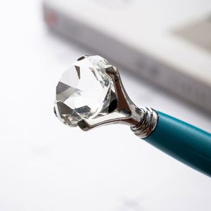ปากกาลูกลื่นโลหะคริสตัลเพชรเม็ดใหญ่หลากสี พร้อมโลโก้ตามสั่ง - Product Image 3