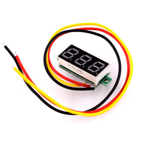 Voltmètre numérique DC Hongwei Micro 0,28 pouce 0-100V, affichage de tension de batterie ultra-compact, trois fils - Product Image 2