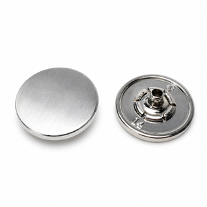 Boutons-pression personnalisés en alliage de zinc écologique à quatre parties pour vêtements, sacs et vestes - Product Image 6