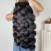 Lots de Cheveux Naturels Bruts Cambodgiens Double Drawn – Vente en Gros pour Professionnels – Cheveux Vierges Non Traités avec Cuticules Alignées – Extensions de Cheveux Humains Ondulés (Body Wave)