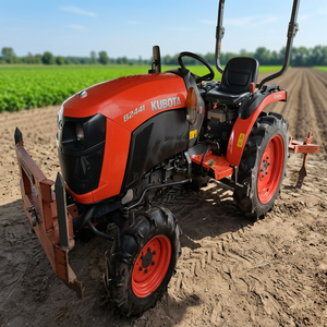 Tracteur agricole compact B2441 15 CV 4x4 à transmission par engrenages pour l'agriculture et le jardinage, haute productivité, garantie 2 ans - Product Image 3