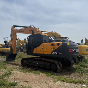 Excavatrice Hyundai 220LC-9S d'occasion, qualité fiable et efficace, prête à être expédiée - Product Image 4