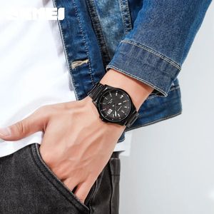 Orologi <span class=keywords><strong>da</strong></span> uomo Skmei 1654 all'ingrosso dalla fabbrica cinese: orologi di lusso con movimento al quarzo, alla moda, <span class=keywords><strong>da</strong></span> business, sportivi, impermeabili fino a 30M, perfetti come regalo. - Product Image 3
