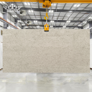 Dalles de pierre calcaire Granitello sur mesure GOLDTOP, finition mate naturelle, découpées sur mesure, pour mur d'accentuation intérieur de villa de luxe - Product Image 1