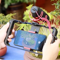 U Rig Pro Smartphone Vidéo Rig Hand Grip Filmmaking Case Phone Video Stabilizer Handheld Tripod Mount pour IpPhone Android