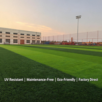 Gazon synthétique artificiel pour la vente directe, pelouse artificielle pour le football, gazon artificiel pour le jardin, aménagement paysager, décoration de terrain de soccer, fabricant PE