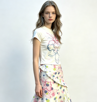 Ensemble deux pièces pour femmes, imprimé floral et papillon, haut court à manches courtes, jupe à volants, ourlet irrégulier, tenue décontractée
