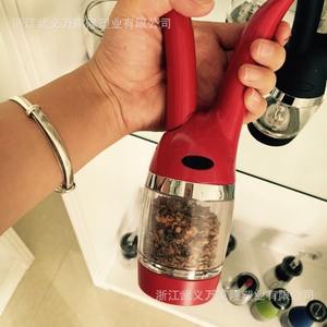 Moulin à poivre créatif portable en forme de lapin, moulin à sel en céramique pour les voyages et l'usage domestique MG753 Origine Zhejiang - Product Image 2