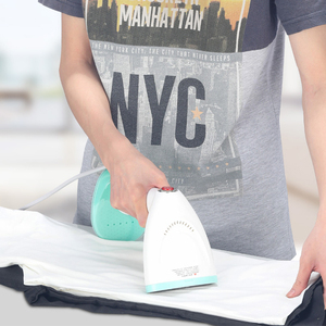 Stiratore a Vapore Elettrico Portatile da 1640W per Casa e Viaggio, Serbatoio d'Acqua da 380ML, Rimozione Profonda delle Rughe dai Vestiti - Product Image 3