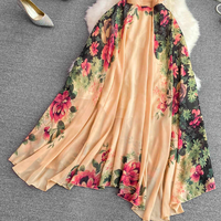 Vente en gros d'été rouge fleur imprimée robe trapèze pour dames décontracté sans manches plissé col en V Maxi robes en mousseline de soie