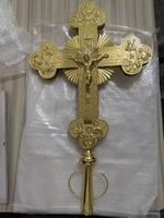 Croix Processionale Orthodoxe Byzantine en Alliage de Zinc Plaqué Or, Gravée Double Face Anges et Apôtres, pour Autel d'Église, Pâques - Vente en Gros
