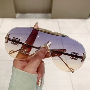Luo Jia Frameless One Piece <b>Sunglasses</b> For Women Black Metal Frame Pc Lens Uv400 Night Vision <b>Oversized</b> Aviator Style - Product Image 2