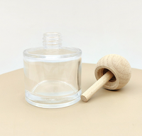 Bouteille en verre vide ronde de 50 ml pour diffuseur à bâtonnets, avec bouchon en bois en forme de diffuseur, pour désodorisant de voiture et aromathérapie, vente en gros