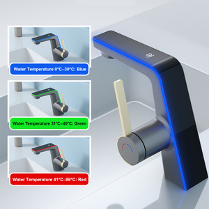 <span class=keywords><strong>Rubinetto</strong></span> da Bagno Moderno di Alta Gamma con Display LED Intelligente e Luce d'Atmosfera, Miscelatore di Lusso in <span class=keywords><strong>Ottone</strong></span> per <span class=keywords><strong>Lavabo</strong></span> e Lavandino - Product Image 2
