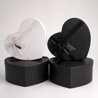 Boîte à fleurs rigide en forme de cœur noire et blanche, 2 mm, pour mariage, Saint-Valentin, vente en gros, boîte cadeau personnalisée, ruban, nœud
