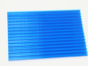 Multiwall màu đôi tường 6mm 8mm 10mm tấm <span class=keywords><strong>polycarbonate</strong></span> tấm <span class=keywords><strong>polycarbonate</strong></span> tấm rỗng tấm tấm nhà kính cho ngôi nhà màu xanh lá cây - Product Image 2