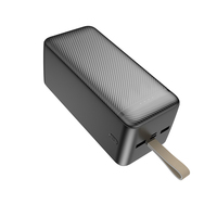 Batterie externe OEM tendance 30000 mAh avec câbles intégrés (en option) et écran numérique, charge rapide 20W, chargeur portable d'extérieur