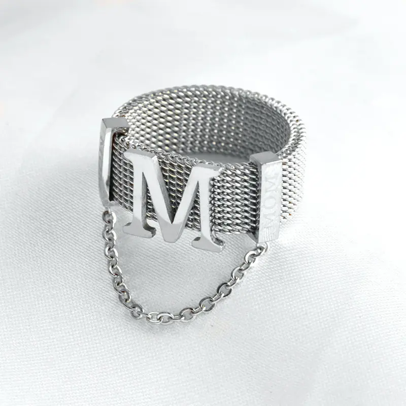 Moda modelado M letras INS oro Cadena de acero inoxidable hombres mujeres anillos al por mayor