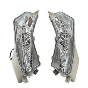 Luces Intermitentes para Toyota Camry XLE 2015-2017 OE 81510-06050 81520-06050, Par de Faros Antiniebla Delanteros Halógenos - Product Image 1