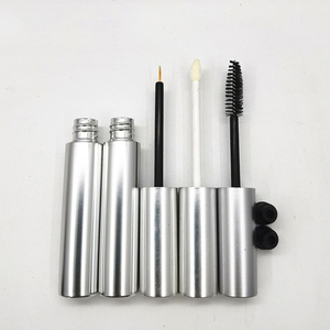 Tubo de Rímel Personalizado con Logotipo, Plateado Mate, 10 ml, Envase Vacío Redondo para Cejas, Pestañas, Delineador de Ojos y Brillo Labial - Product Image 1