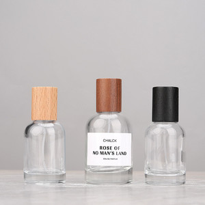 Flacone Spray in Vetro da Laboratorio di Alta Qualità, Portatile, da 30ml e 50ml, Vuoto, con Tappo in Legno, per Profumi (con sistema di ricarica) - Product Image 2