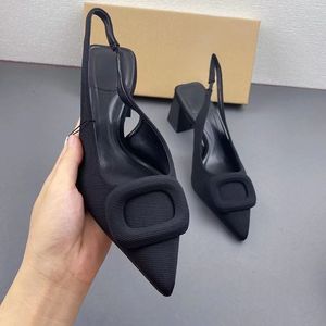 รองเท้าส้นหนาสำหรับผู้หญิงทันสมัยรองเท้าปั๊มดีไซน์ล่าสุด - Product Image 2