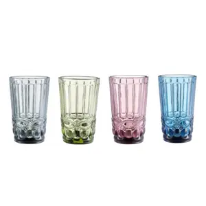 4 개의 색깔 유효한 키 큰 유리제 컵 도매 색깔 물 유리 컵 마시는 컵