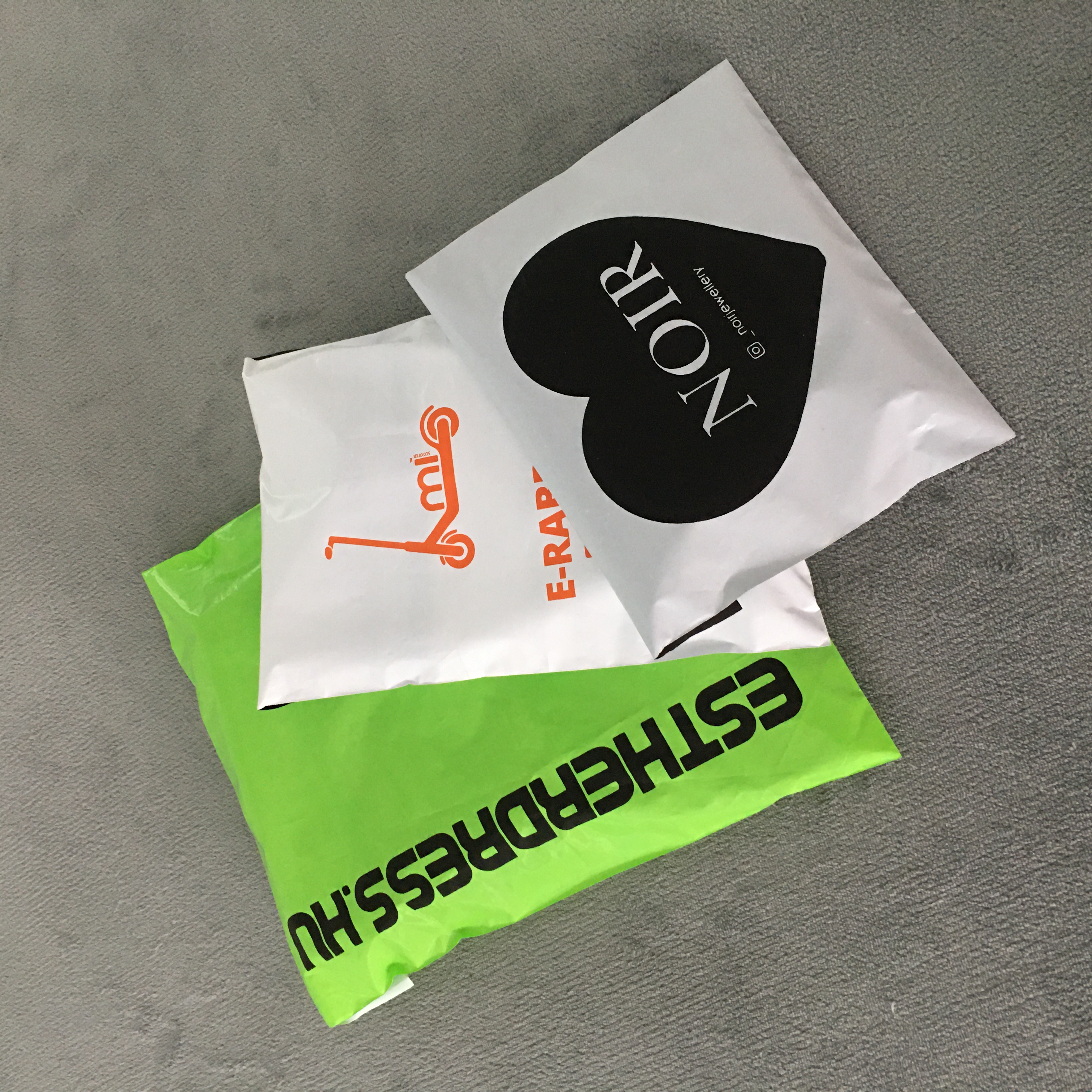 Экологичные пластиковые пакеты для доставки, биоразлагаемый материал, пакет для отправки логотипа на заказ