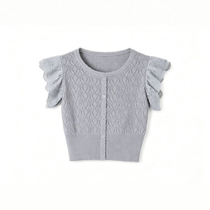 Suéter de punto con encaje para mujer de Dalang Sweater Factory, top corto ajustado de manga corta con aberturas, cárdigan transpirable a la moda - Product Image 3