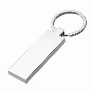 Gantungan kunci sublimasi kustom promosi gantungan kunci 2D 3D PVC & karet lembut hadiah bisnis yang dipersonalisasi dengan bahan logam