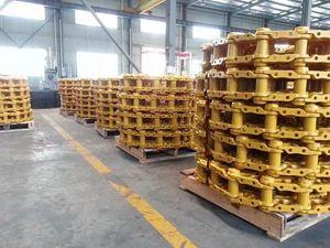 Piezas del tren de rodaje de excavadora PC55 PC56 PC60 <span class=keywords><strong>Track</strong></span> <span class=keywords><strong>Link</strong></span> Assy Chain Bottom Roller Front Idler PC60 <span class=keywords><strong>Track</strong></span> Ajuster Cylinder - Product Image 6