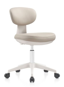 Chaise de bureau ergonomique moderne en cuir, design exécutif, réglable en hauteur, pivotante, avec appui-tête intégré pour le <span class=keywords><strong>travail</strong></span> sur ordinateur et les visites - Product Image 4