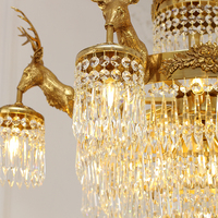 Lustre classique en laiton antique de luxe avec pendentif en cristal Asfour de haute qualité Jewellerytop