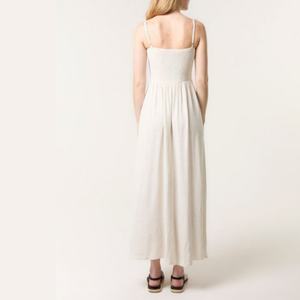 เดรสยาวผ้าลินินปักลายสไตล์โบฮีเมียนแบบใหม่ ดีไซน์ช่วงตัวเสื้อแบบสม็อค สายเดี่ยว สำหรับฤดูร้อน เหมาะสำหรับผู้หญิง - Product Image 3