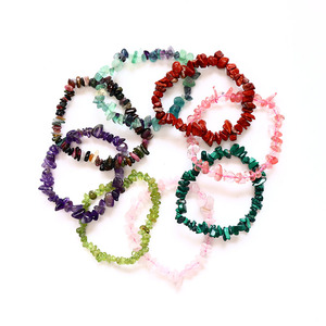 Braccialetti da donna con gemme colorate, pietre naturali, cristalli curativi e ghiaia per signore e ragazze - Product Image 3