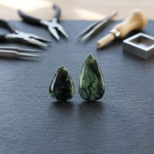 Natural Green <b>Chrome</b> Diopside Mixed Shapes Teardrop Free Size Loose Gemstones for Fashion Rings & Jewelry Making - Product Image 2