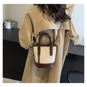 Bolso Bandolera Casual Versátil para Mujer, Estilo Vintage con Cierre, de Moda, Gran Venta - Product Image 1
