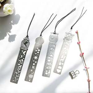 Marcapáginas de Metal Personalizado con Cruz y Borla, Recuerdo para Eventos Religiosos - Product Image 2