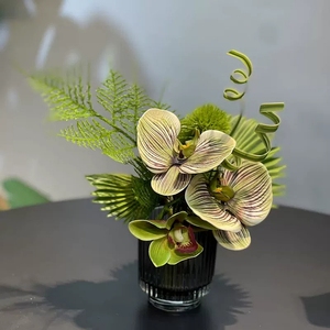 Arreglo Floral <span class=keywords><strong>de</strong></span> <span class=keywords><strong>Cristal</strong></span> <span class=keywords><strong>con</strong></span> Flores <span class=keywords><strong>Artificiales</strong></span> Hechas a Mano <span class=keywords><strong>de</strong></span> Estilo Clásico y Plantas Verdes, Jarrón <span class=keywords><strong>de</strong></span> 5 pies para Sala <span class=keywords><strong>de</strong></span> Estar, Comedor u Oficina <span class=keywords><strong>de</strong></span> Ventas - Product Image 4