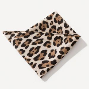 Écharpes en soie pour femmes, faciles à coiffer pour les chignons, les tresses ou les cheveux lâches, ajoutent de la couleur et de la grâce à toutes les coiffures et occasions. - Product Image 4